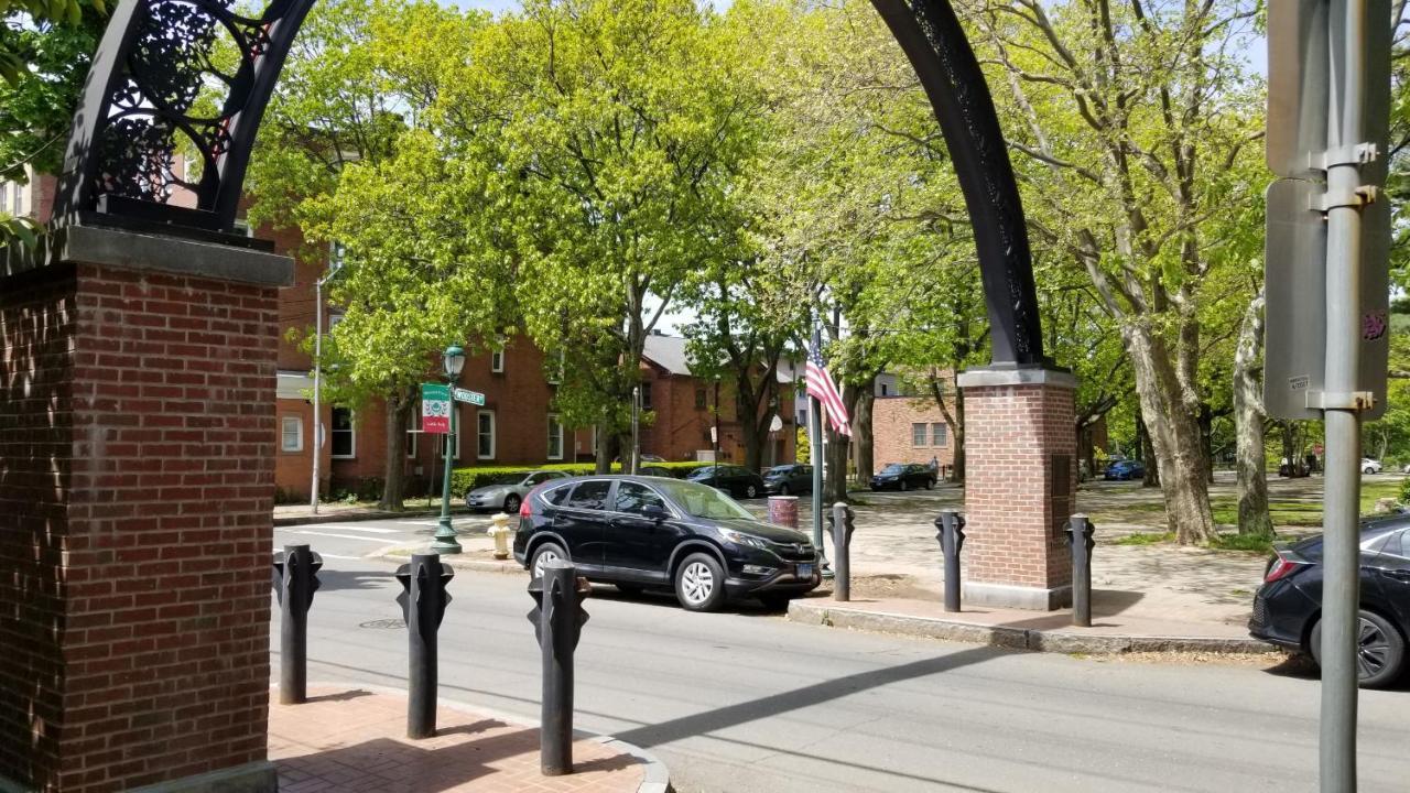 Lovely 2Br Apartment By Wooster Square- Great Neighborhood New Haven Kültér fotó